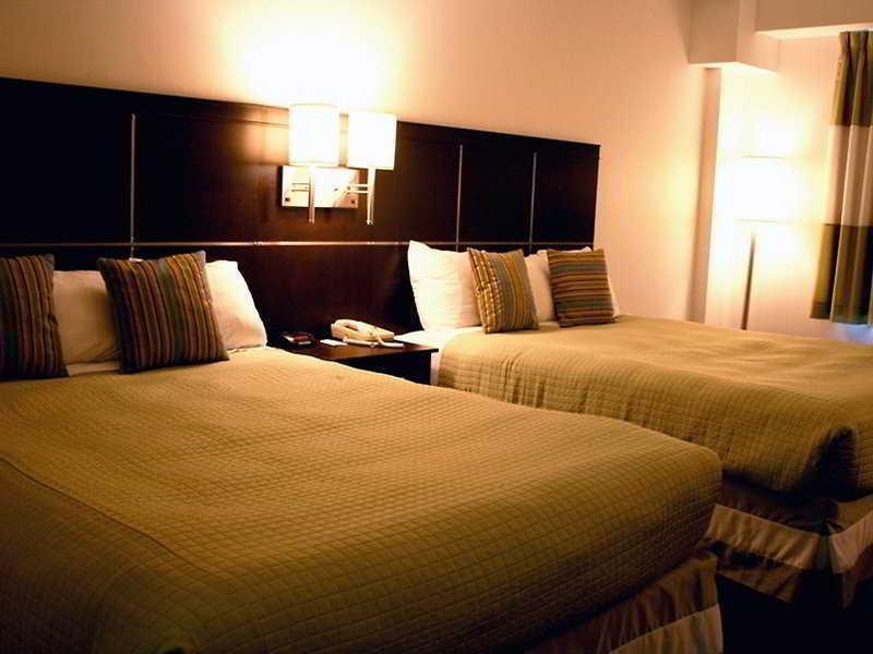 Niagara Plaza Hotel By Fairbridge Chambre photo